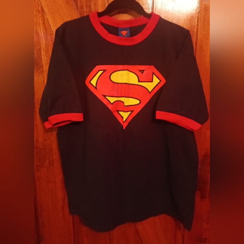 🆓 With $25 Dollar Purchase! **VINTAGE** SUPER MAN T-shirt